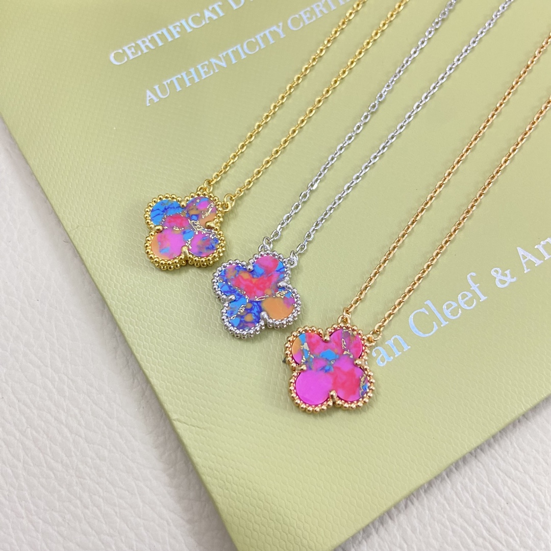 Newest VCA Vintage Alhambra Pendant Necklace - Original Replica Club