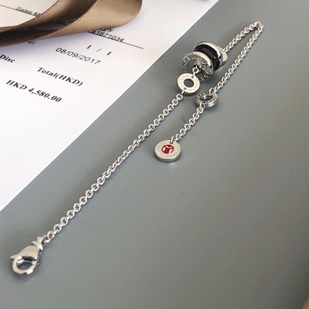 Dupe Bvlgari B.zero1 Bracelet in Silver Chain with Black Ceramic - Original Replica Club