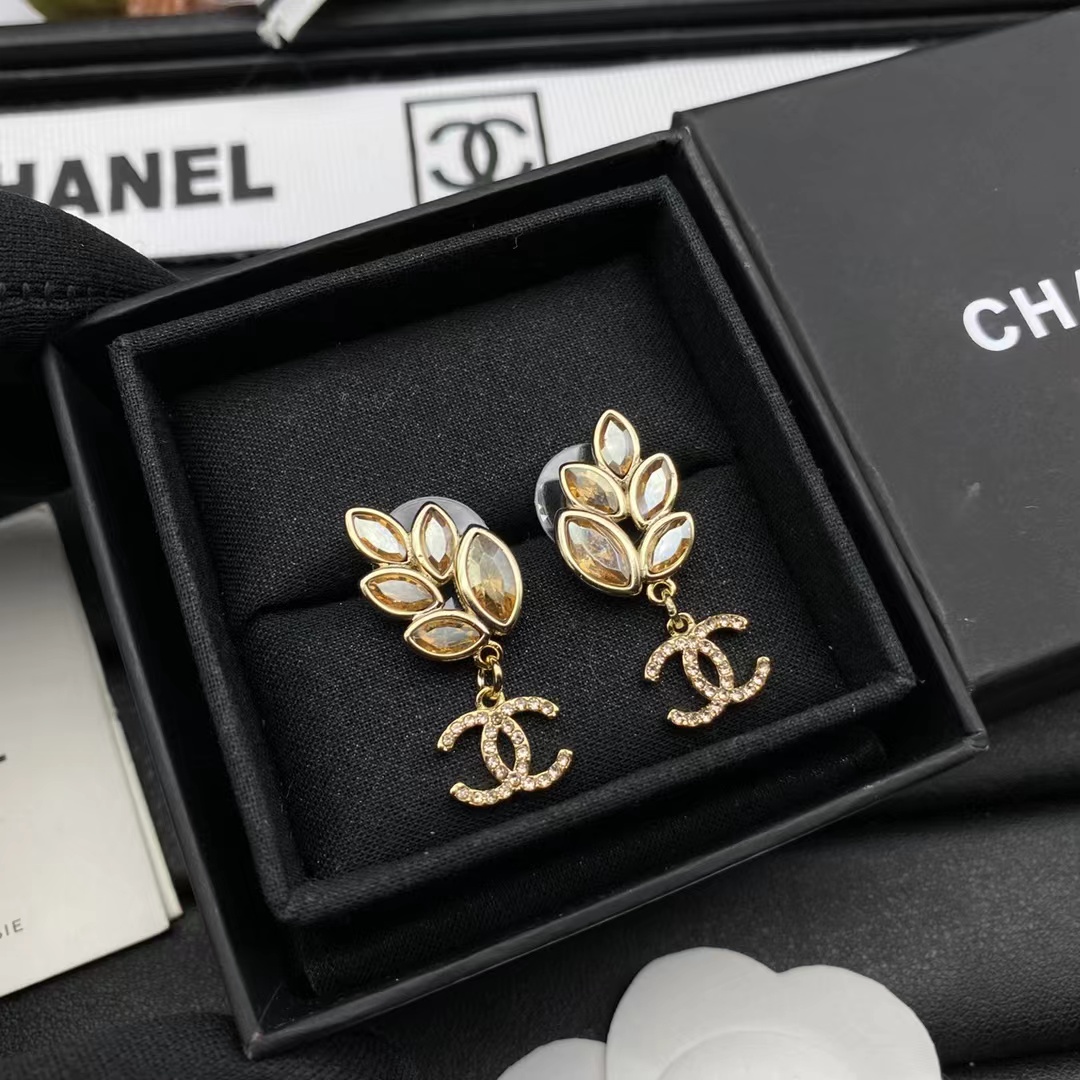 Chanel Amber Leaf Earrings - Original Replica Club