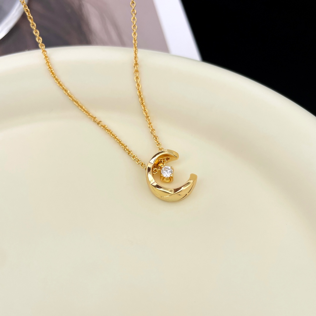 Chanel Coco Collier Necklaces Half Moon Style Three Colors Options - Original Replica Club