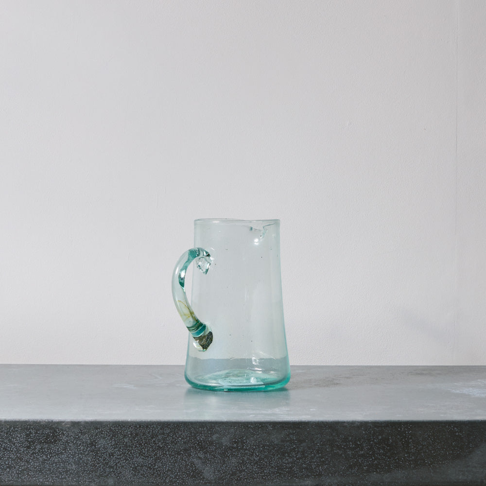 Carafe en verre soufflé
