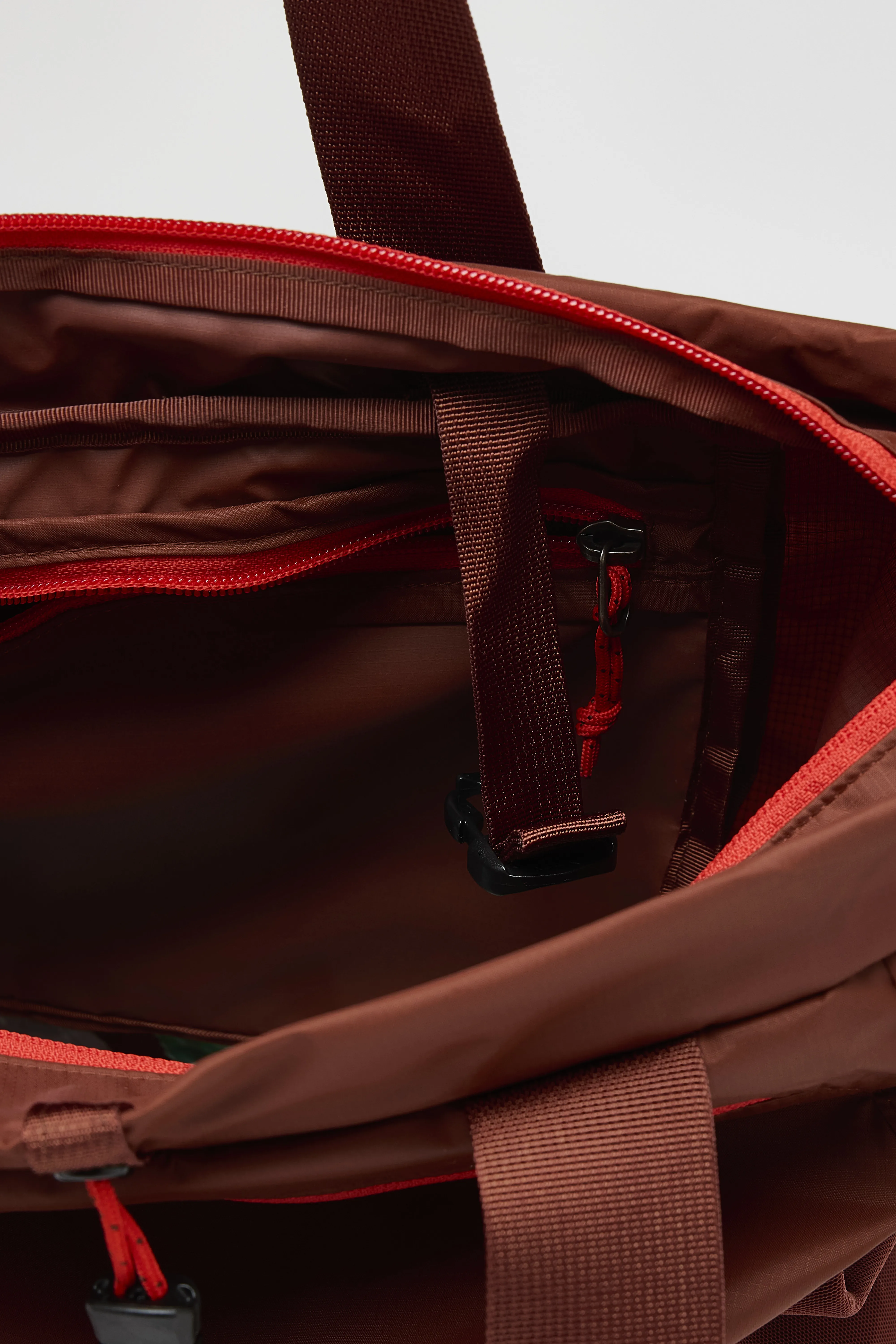 Bellerose Terravia Tote Pack  (252 / W / RED)