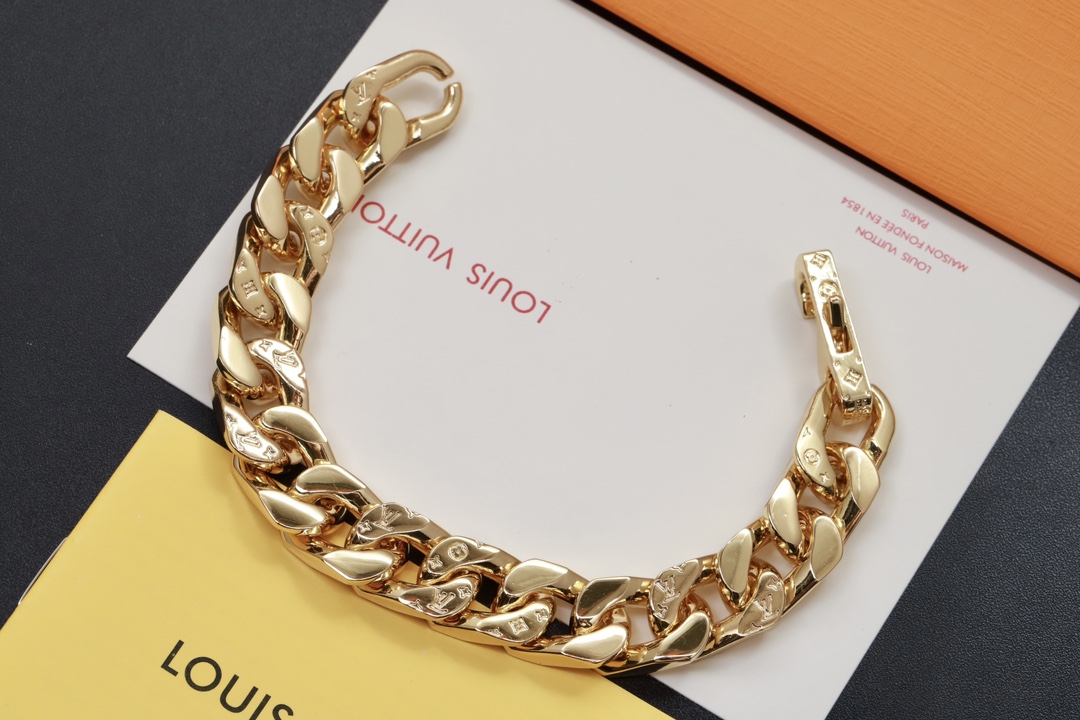 Louis Vuitton Golden Cuban Chain Bracelet Men - Original Replica Club