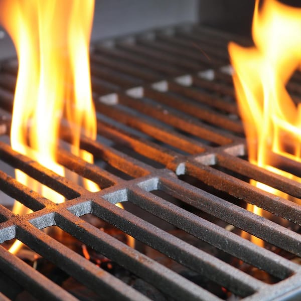 Patio Pro Charcoal Grill in Black - Image 7