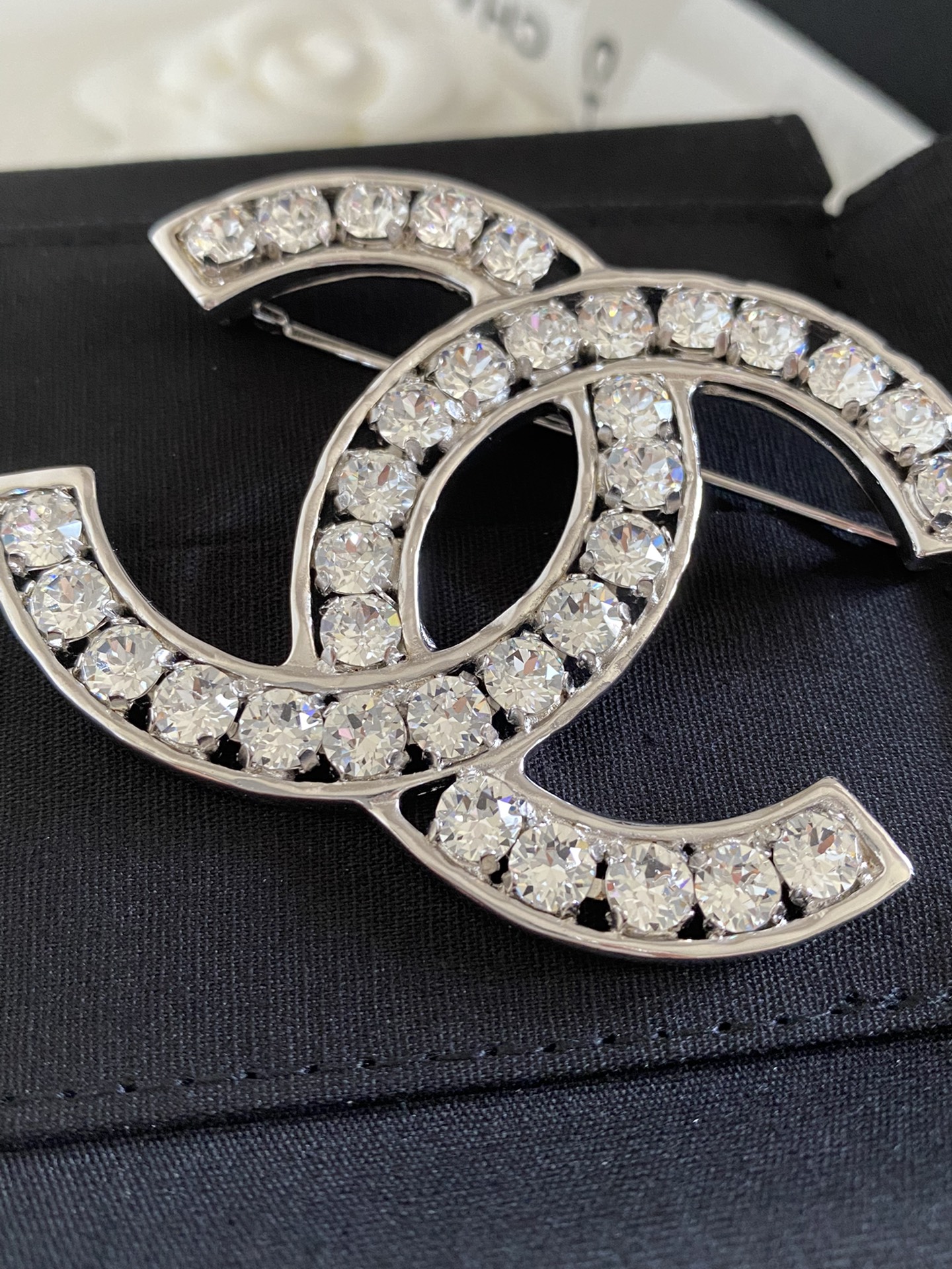 Chanel Prong Diamond Brooch - Original Replica Club