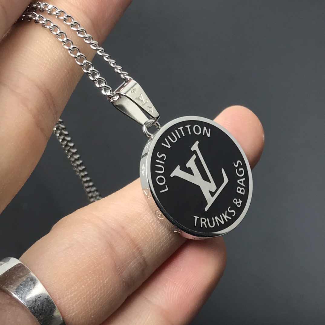 Louis Vuitton Black Tag Necklace in Silver for Mens - Original Replica Club