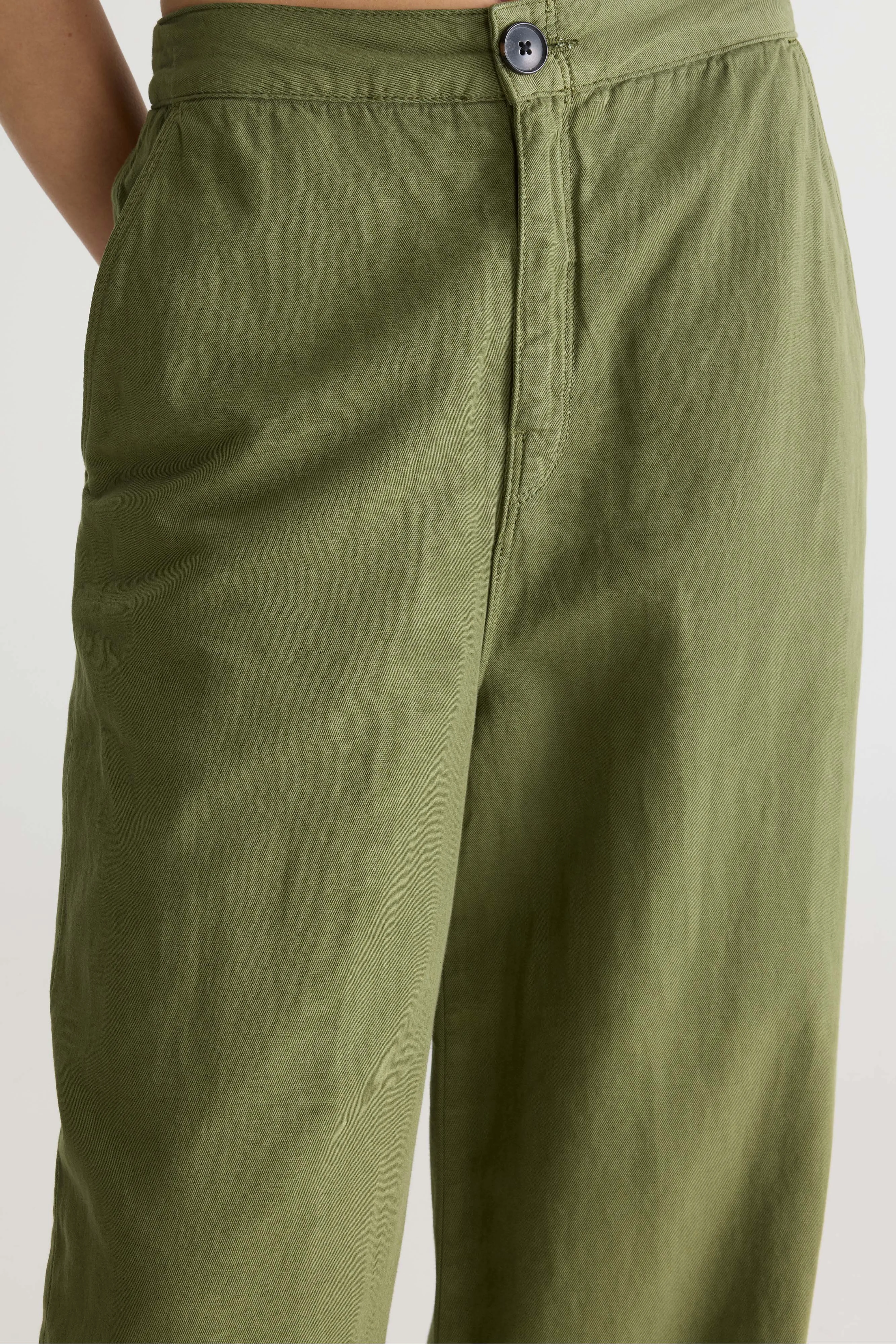 Bellerose Pasop relaxed khaki trousers (252 / W / ARMY)