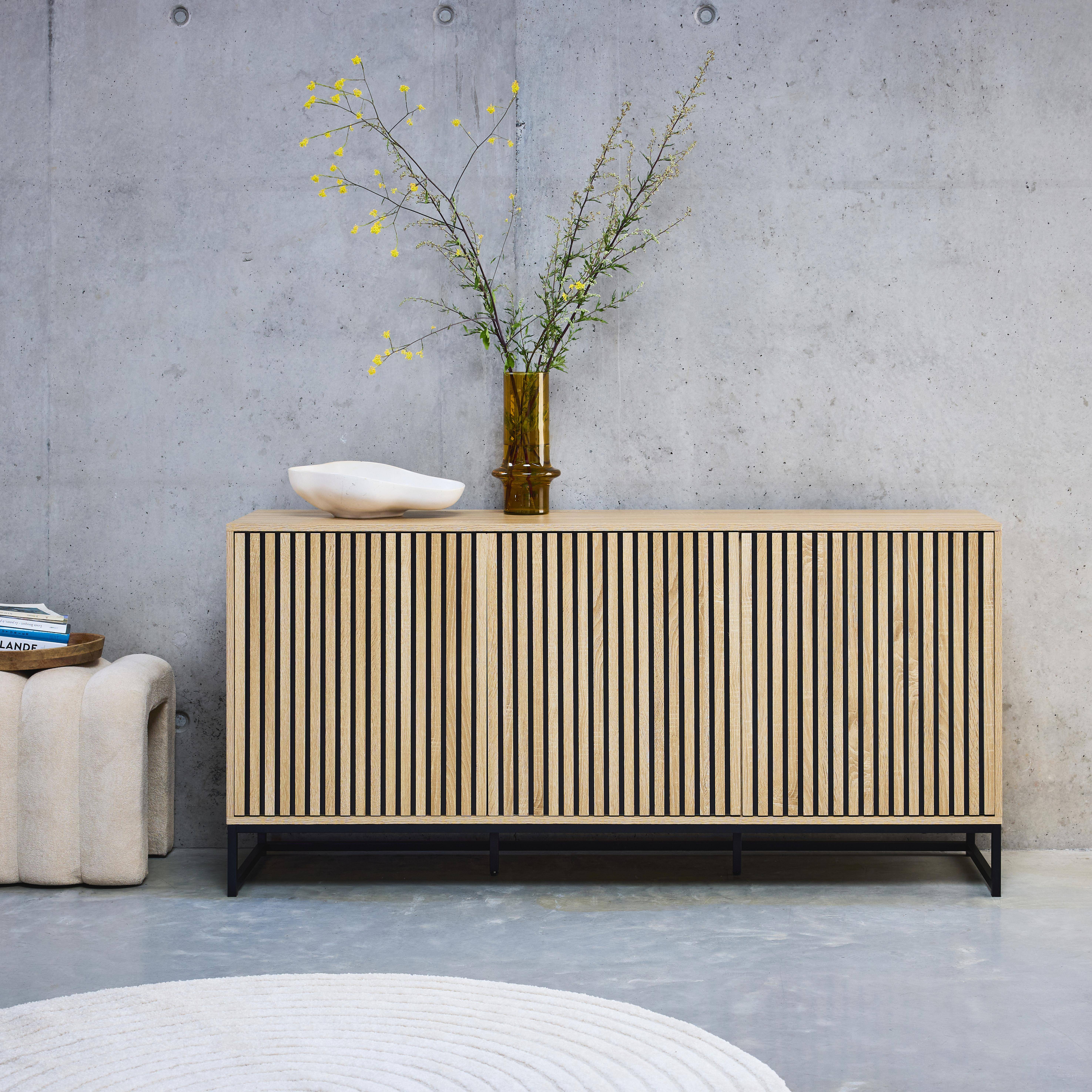 Lisbonne - Aparador contemporáneo acanalado efecto madera 3 puertas, 160cm