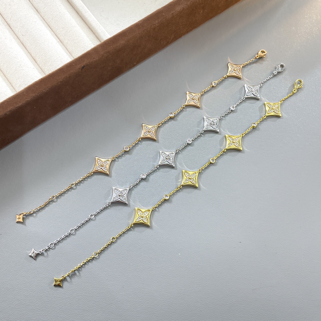 Louis Vuitton 4 Motifs Diamond Star Bracelet - Original Replica Club