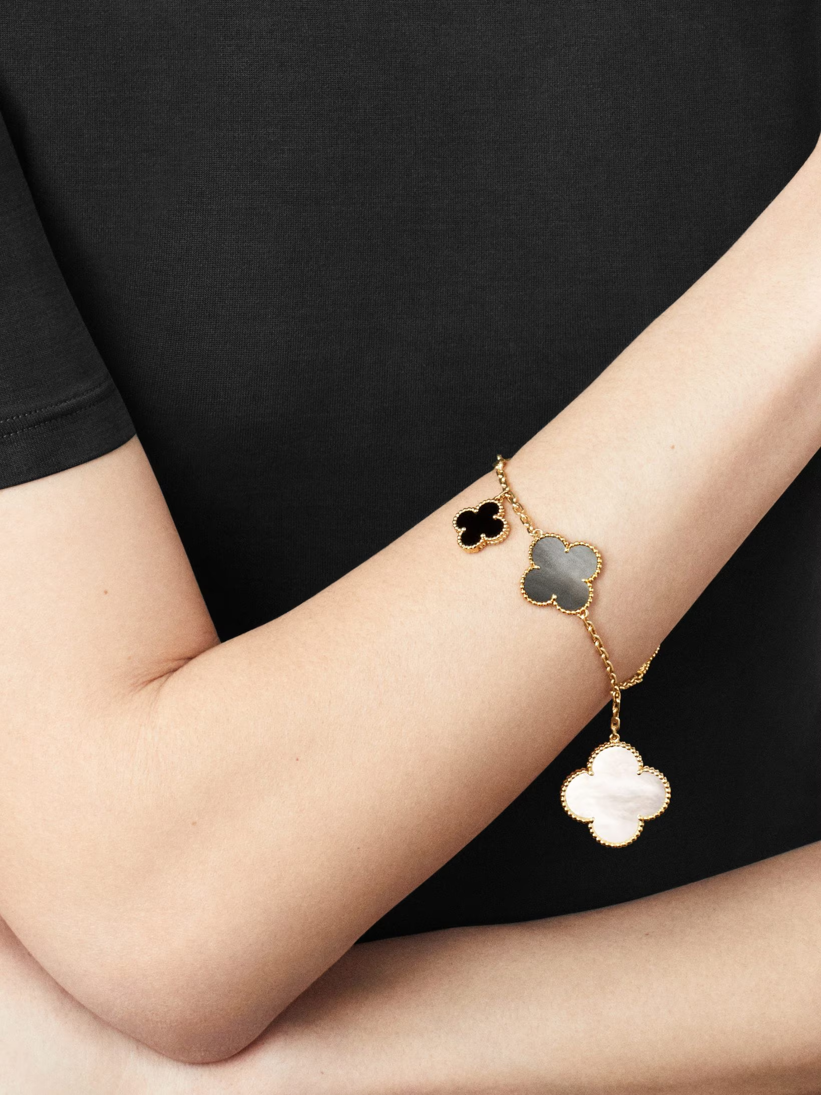 VCA Magic Alhambra Bracelet 5 Motifs - Original Replica Club