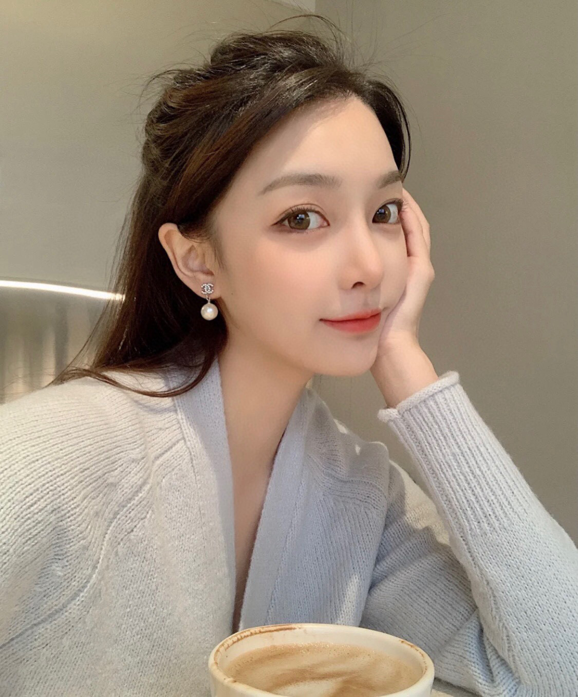 Chanel Classic Silver Coco Pearl Drop Earrings - Original Replica Club