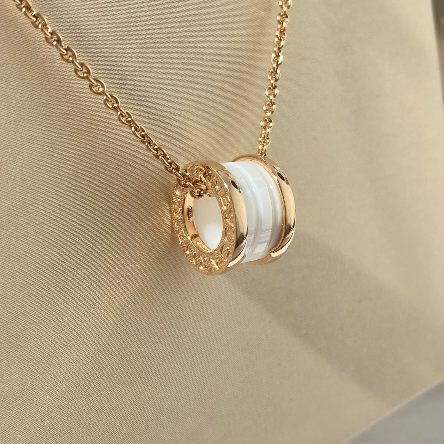 Bvlgari B.zero1 Necklace - Ceramic - Original Replica Club