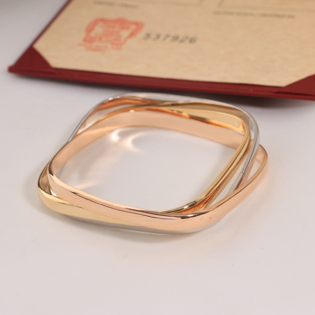 Cartier Trinity Bracelet, Cushion-shaped - Original Replica Club