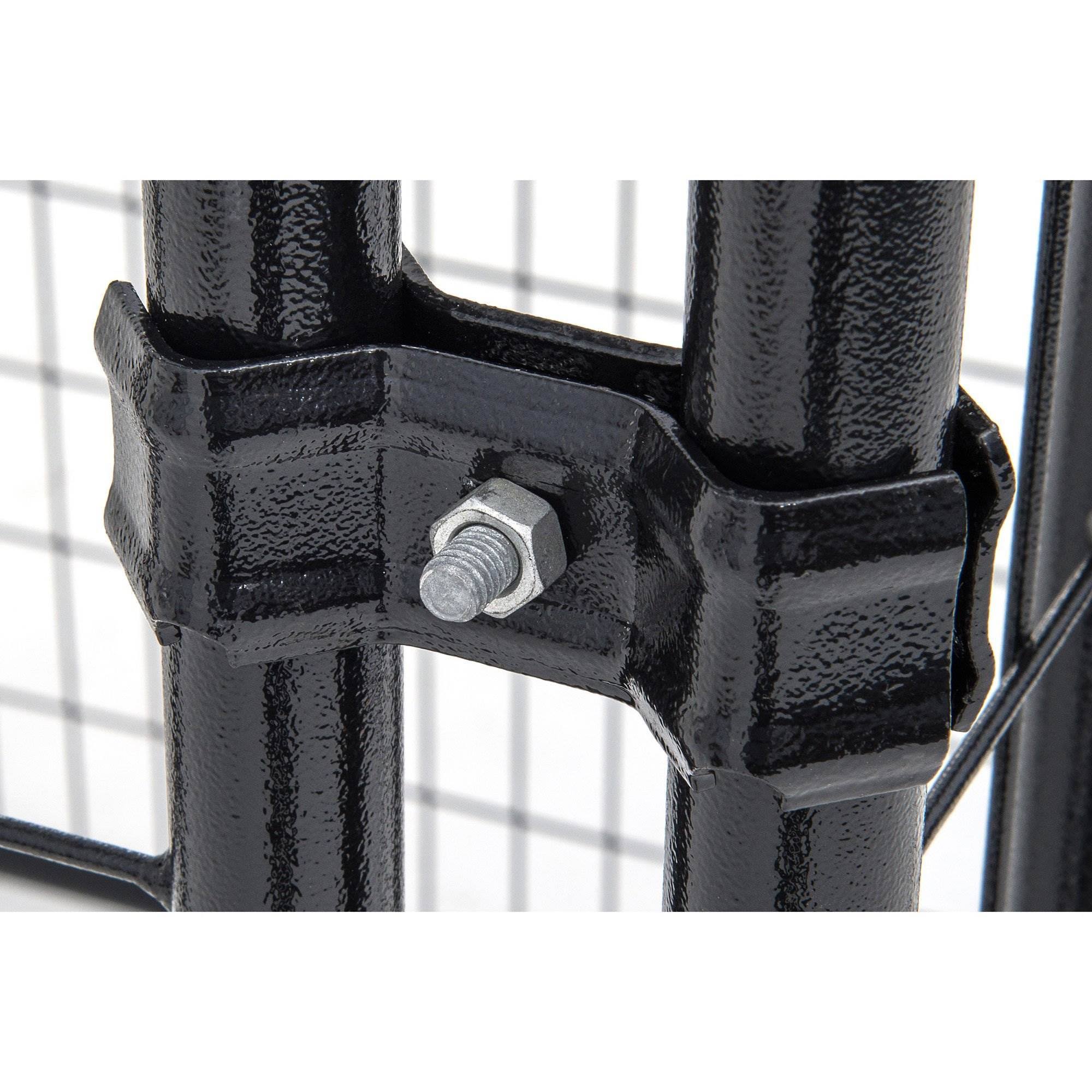 Lucky Dog 6'H x 10'W x 10'L Modular Kennel