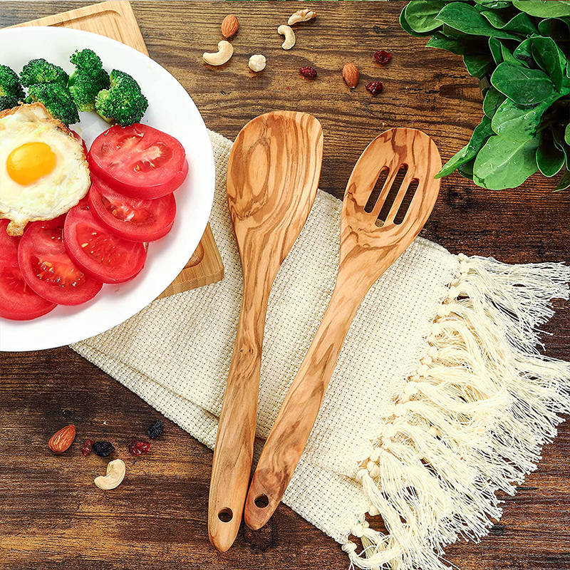 Olive Wood Cutting Board 21 inches
