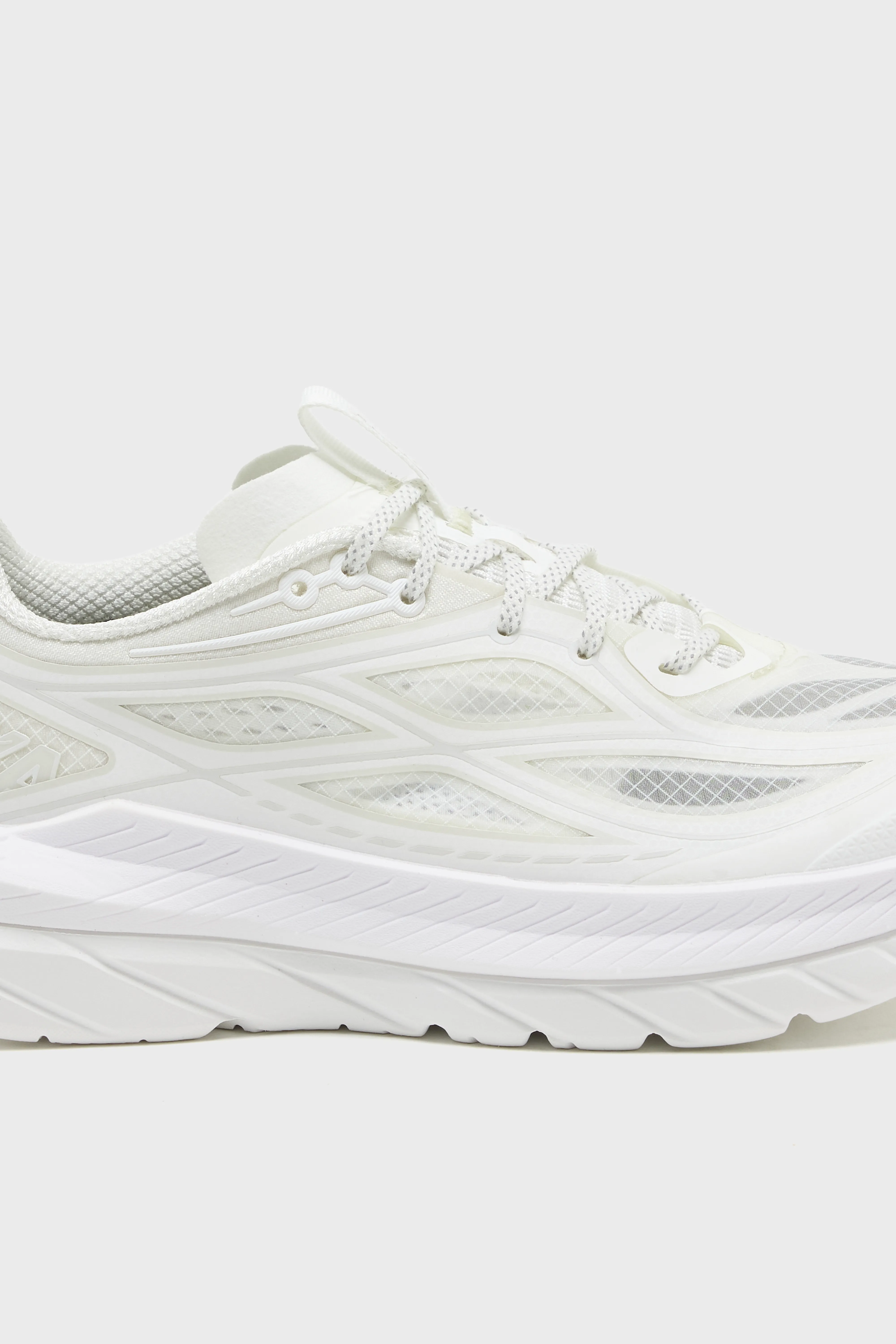 Bellerose Mach Remastered for Women  (261 / W / WHITE)