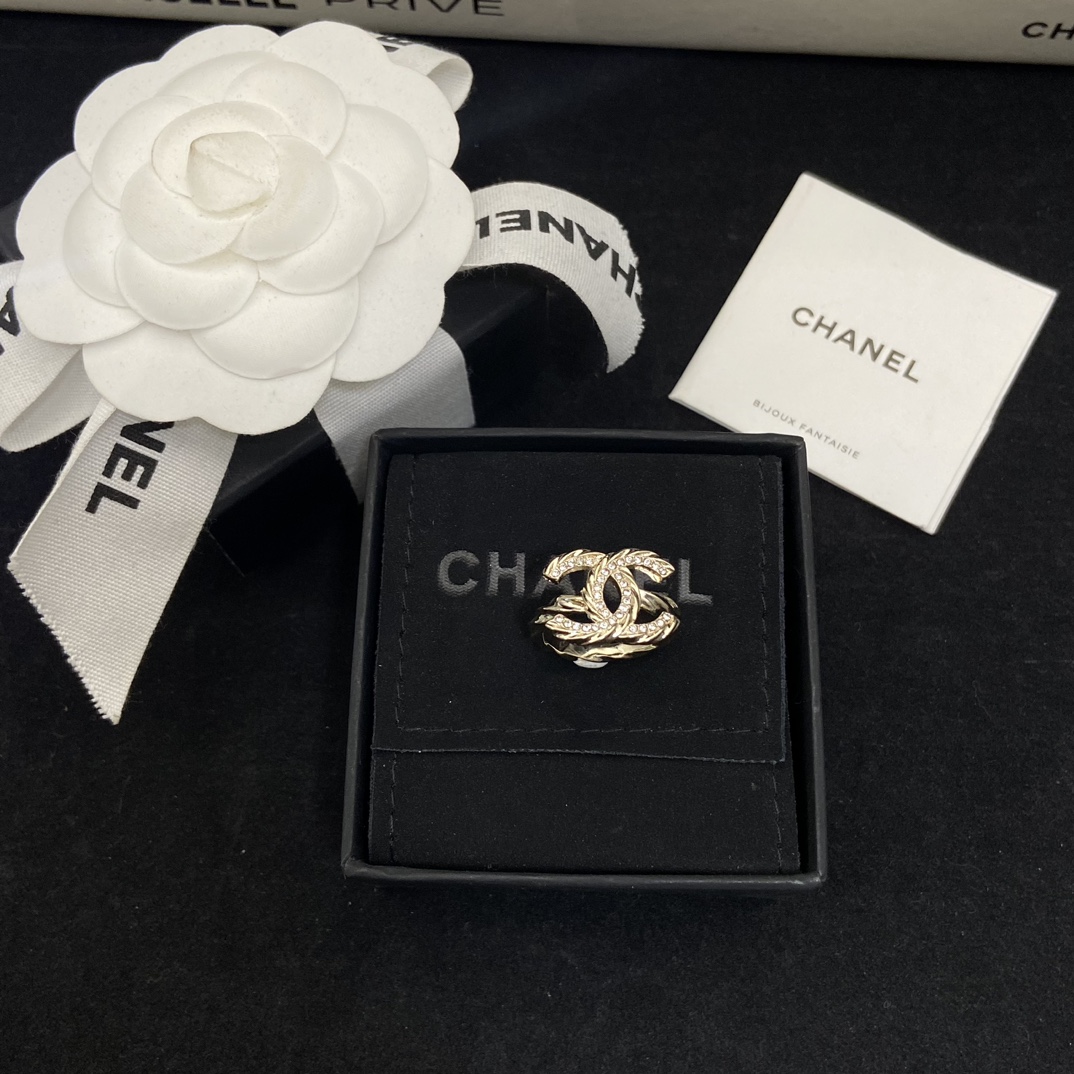 Chanel Dainty Diamond Paved Coco Ring - Original Replica Club
