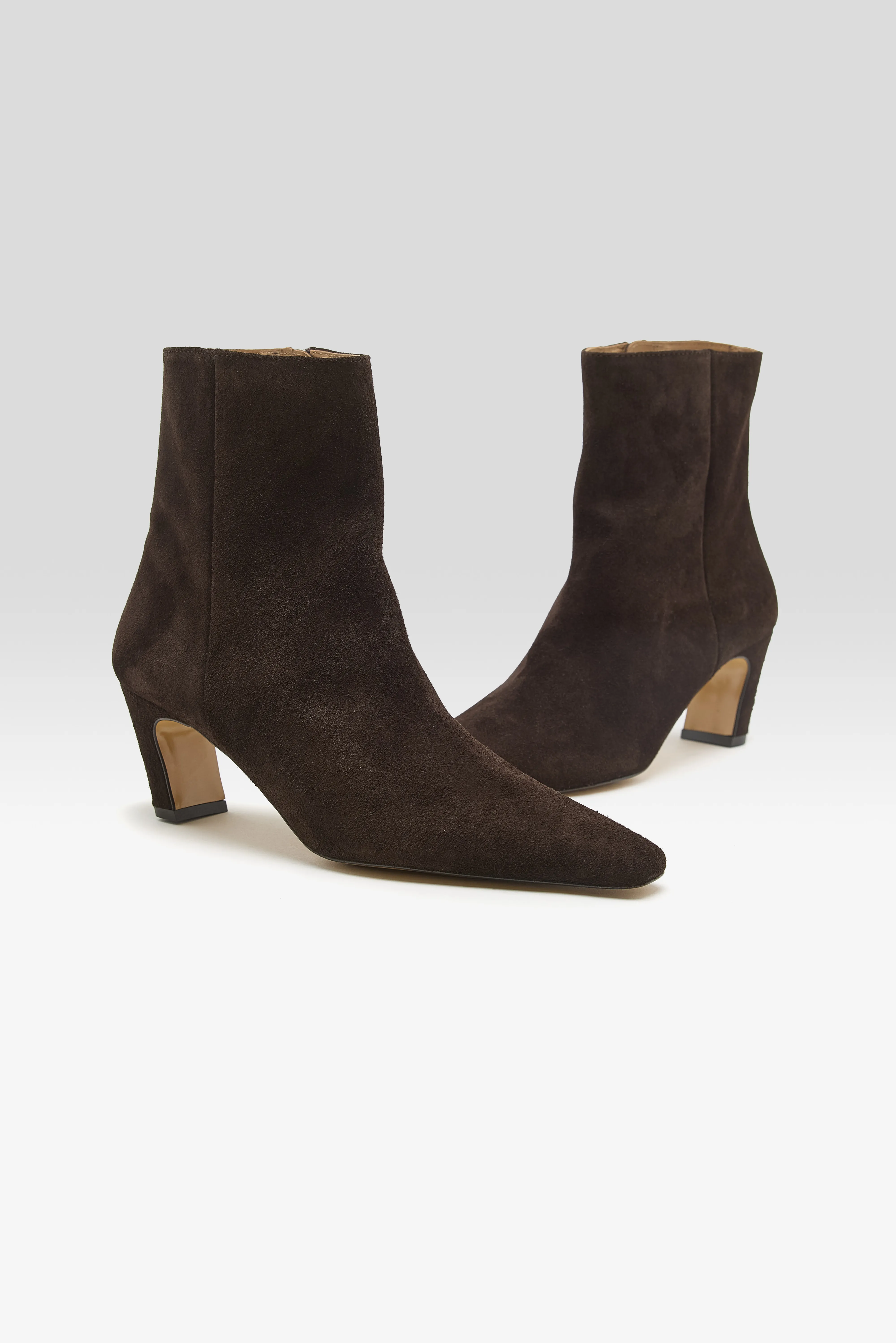 Bellerose Xena Ankle Boots  (252 / W / BROWN)