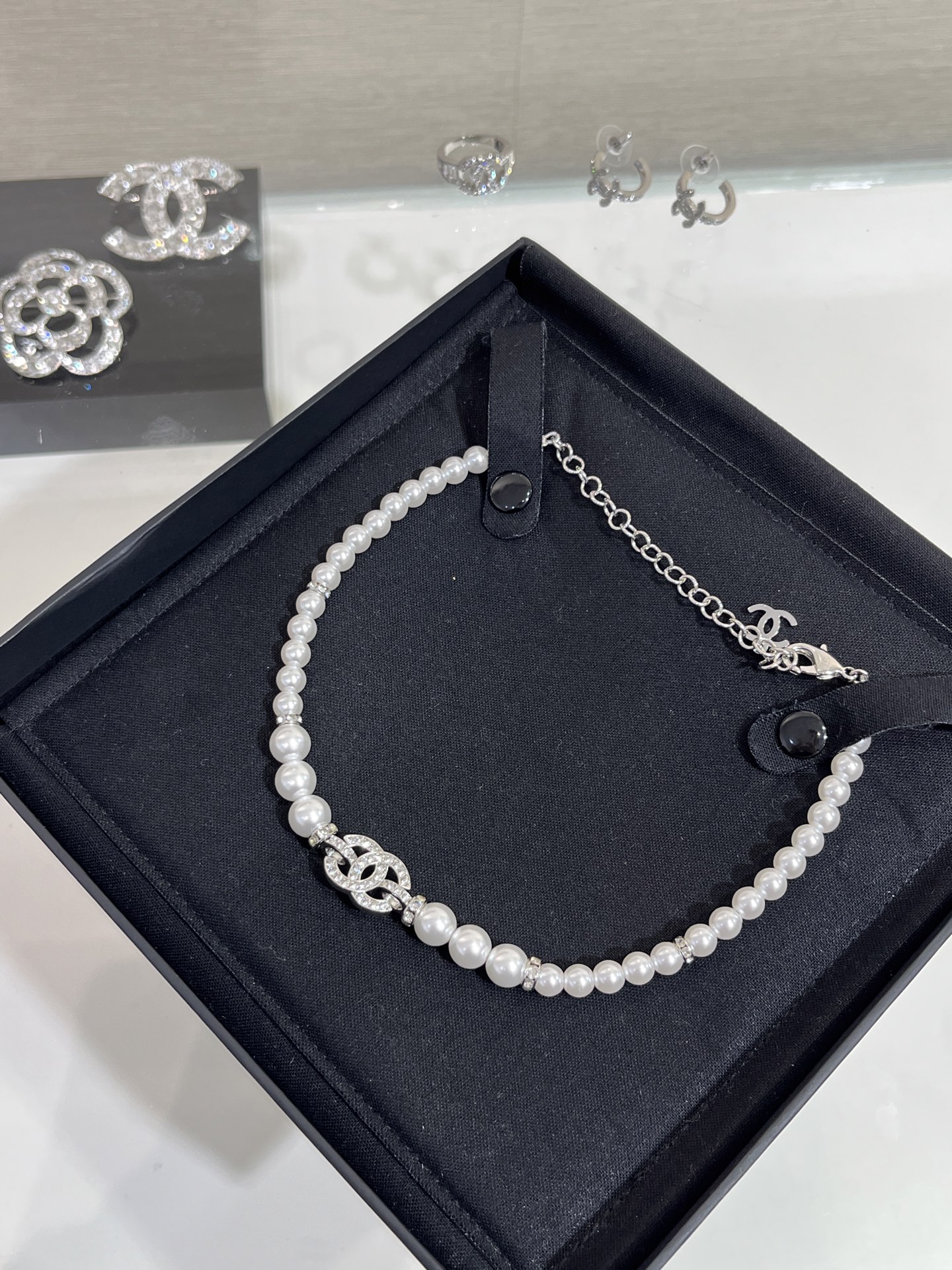 Chanel Full Diamond Paved CC Pendant Pearl Choker Necklace - Original Replica Club