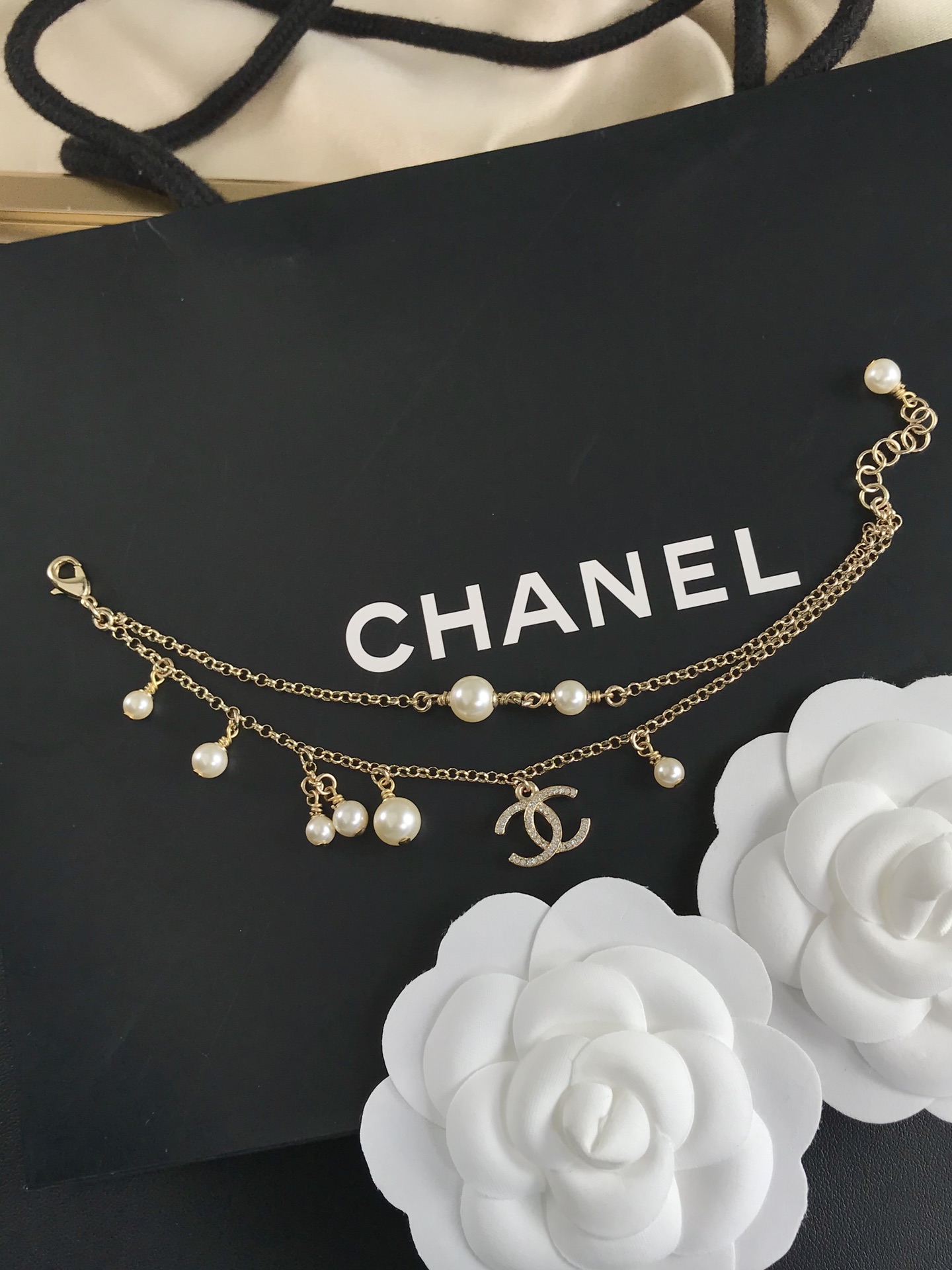 Chanel Dainty Two Layers Chain Pearl Bracelet - Original Replica Club