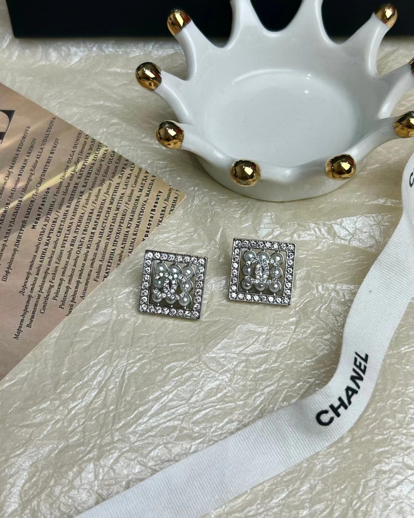 Chanel Square Diamond and Pearl Earrings - Original Replica Club