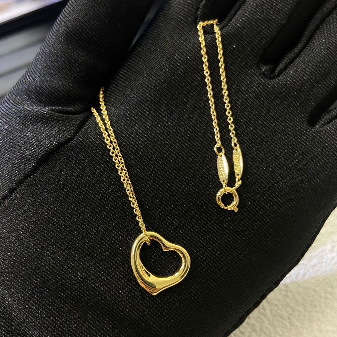 Tiffany Classic Love Heart Pendant Necklace - Original Replica Club