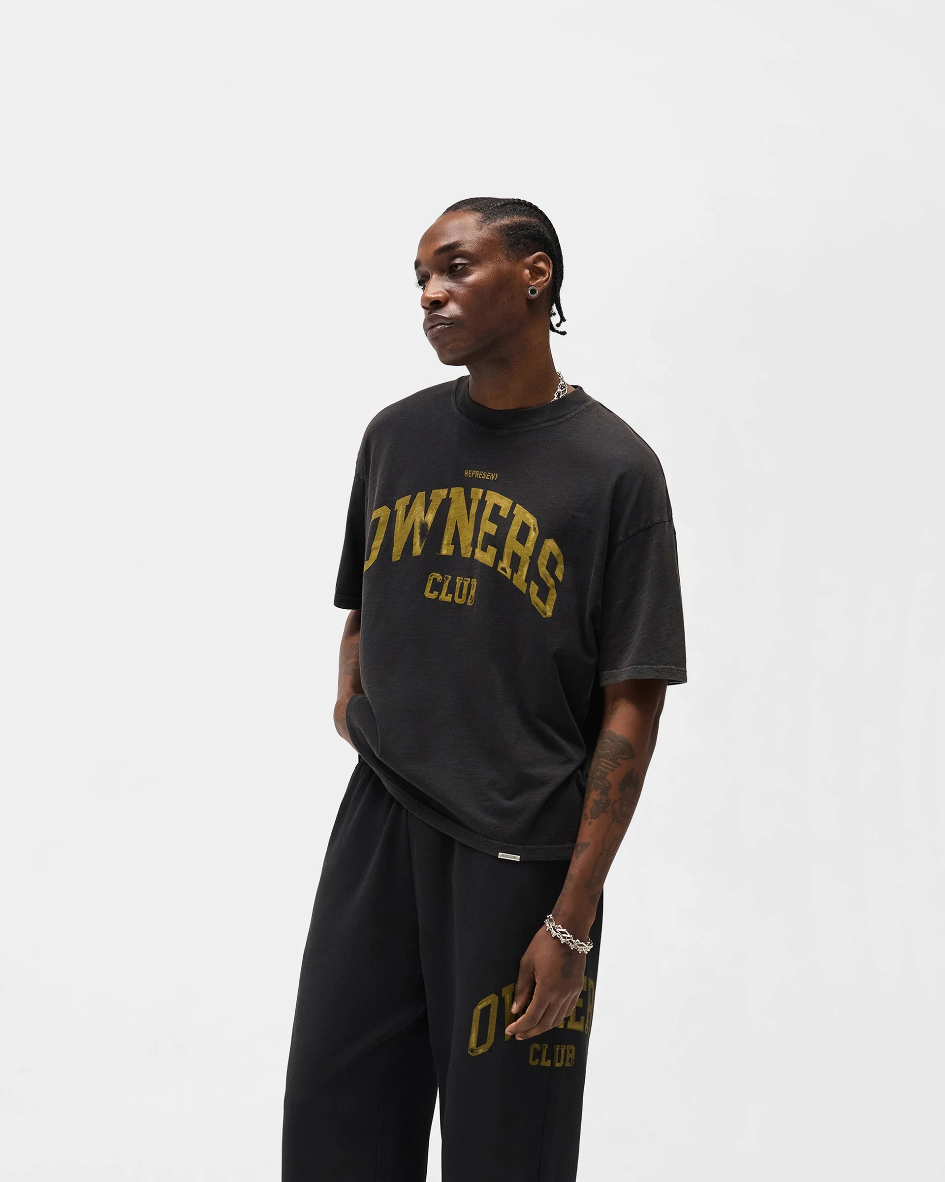 Represent Owners Club T-Shirt - Faded Black