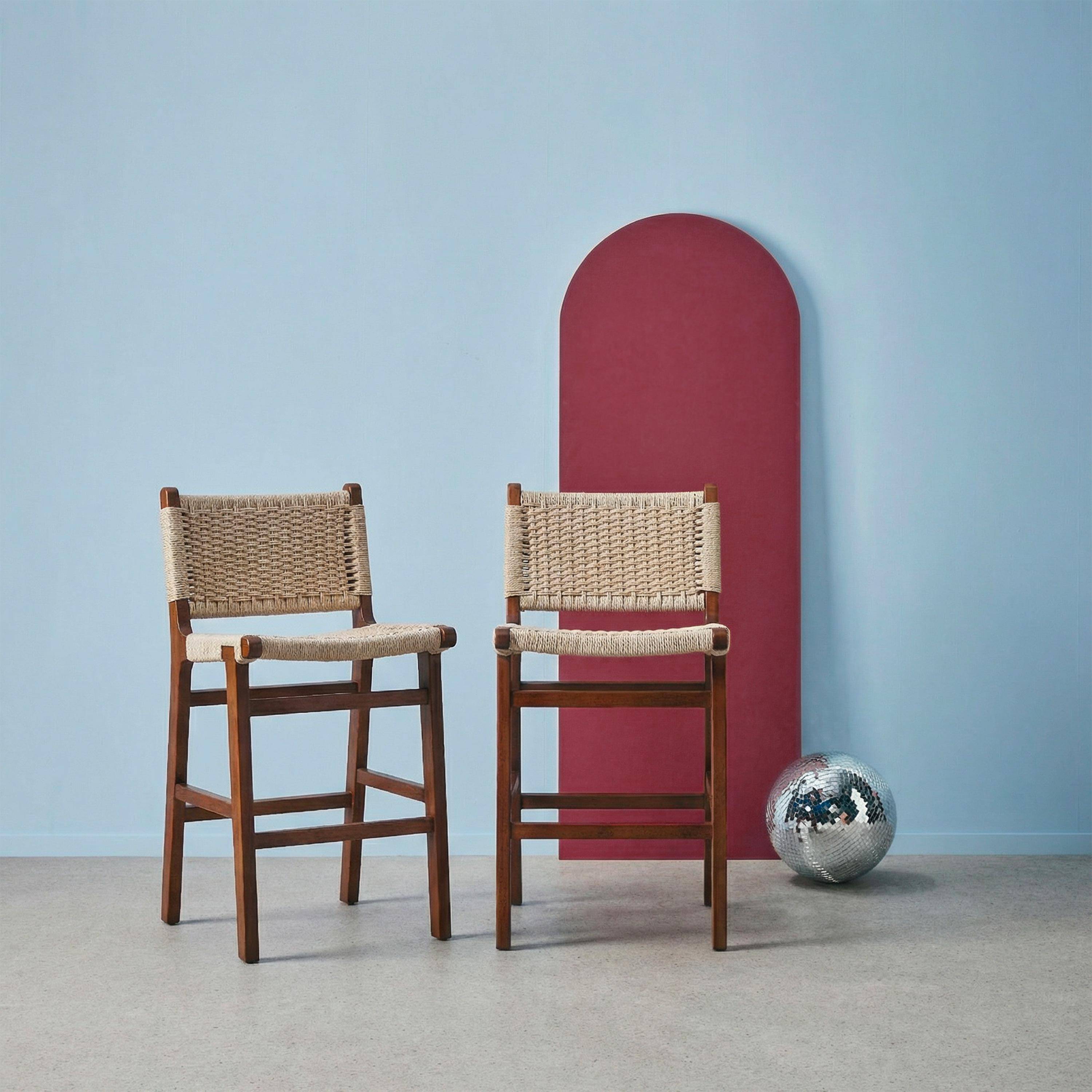 Joy - Taburete de bar de madera de hevea y asiento de cuerdas, set de 2