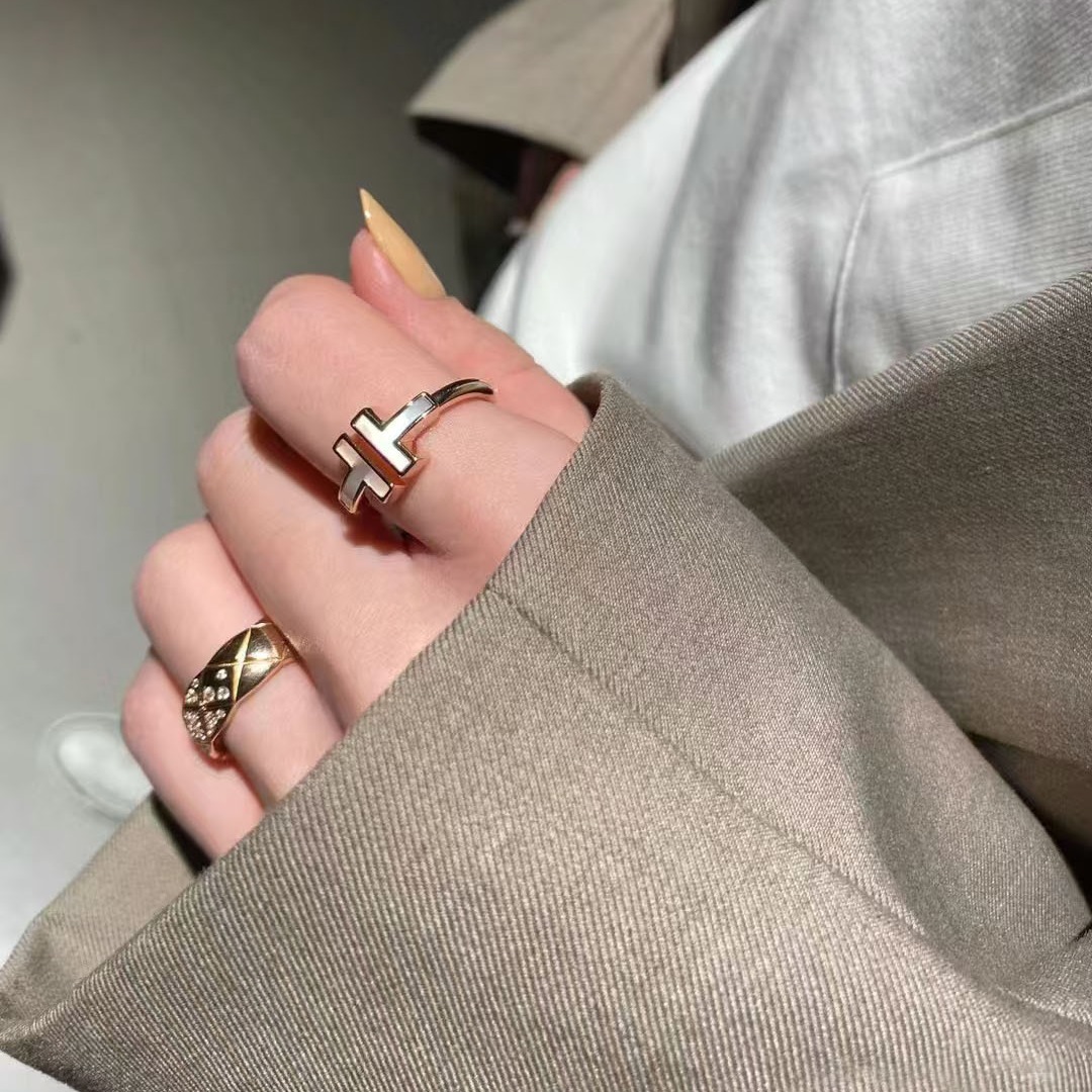Tiffany Doube T Rings - Original Replica Club
