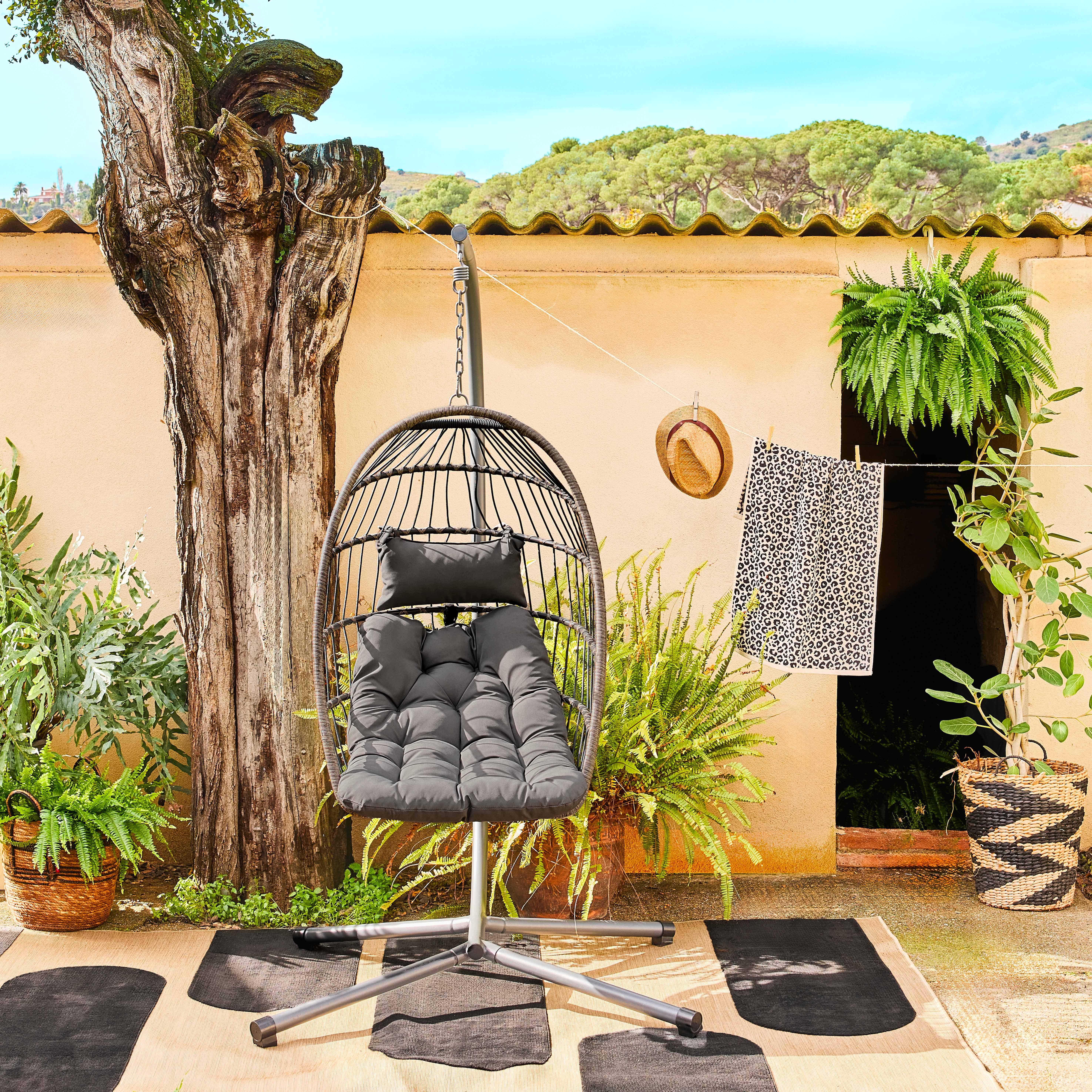 Toscana - Sillón colgante de jardín tipo huevo de acero y poliéster