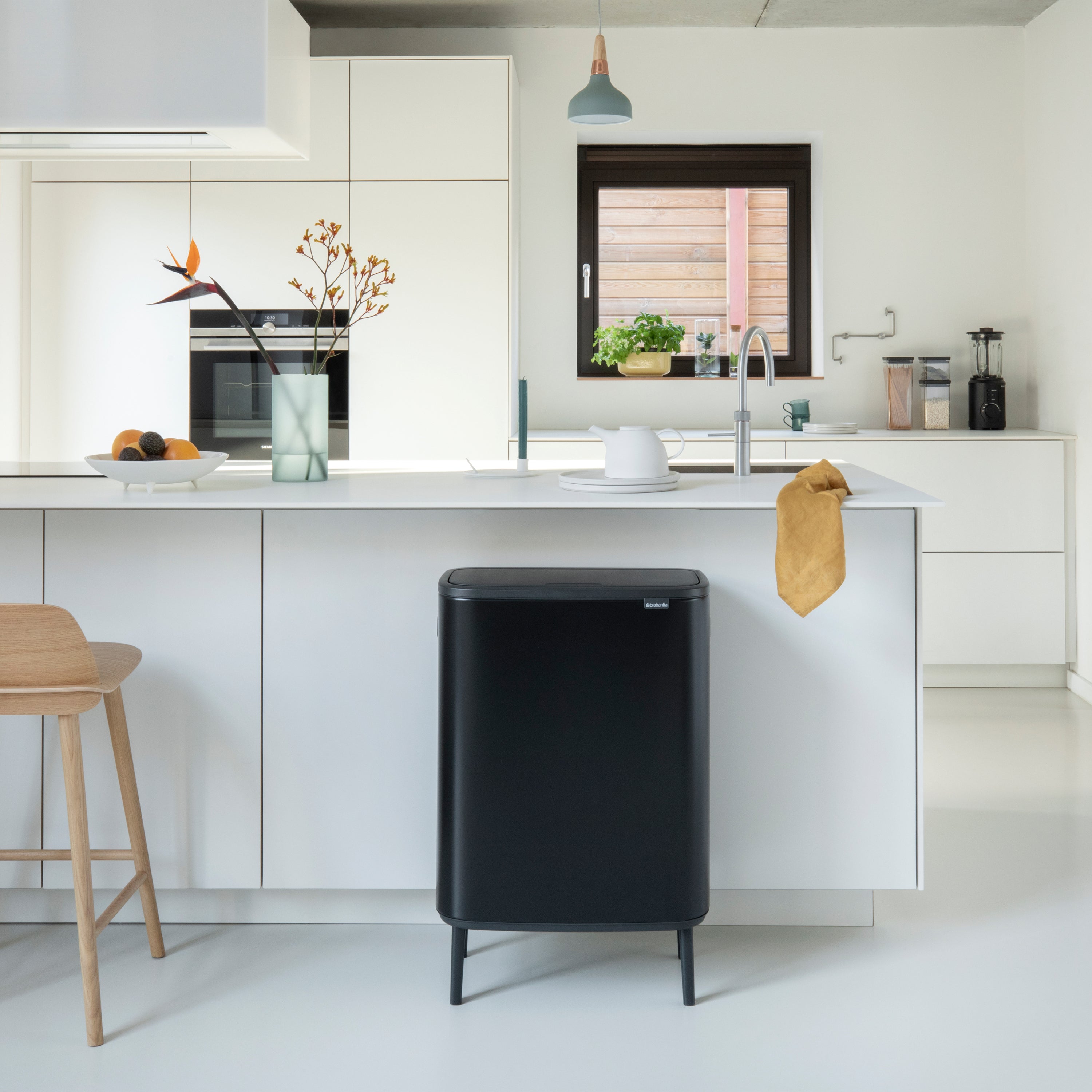 Brabantia Bo Touch Bin Hi Afvalemmer 2 x 30 L - Zwart