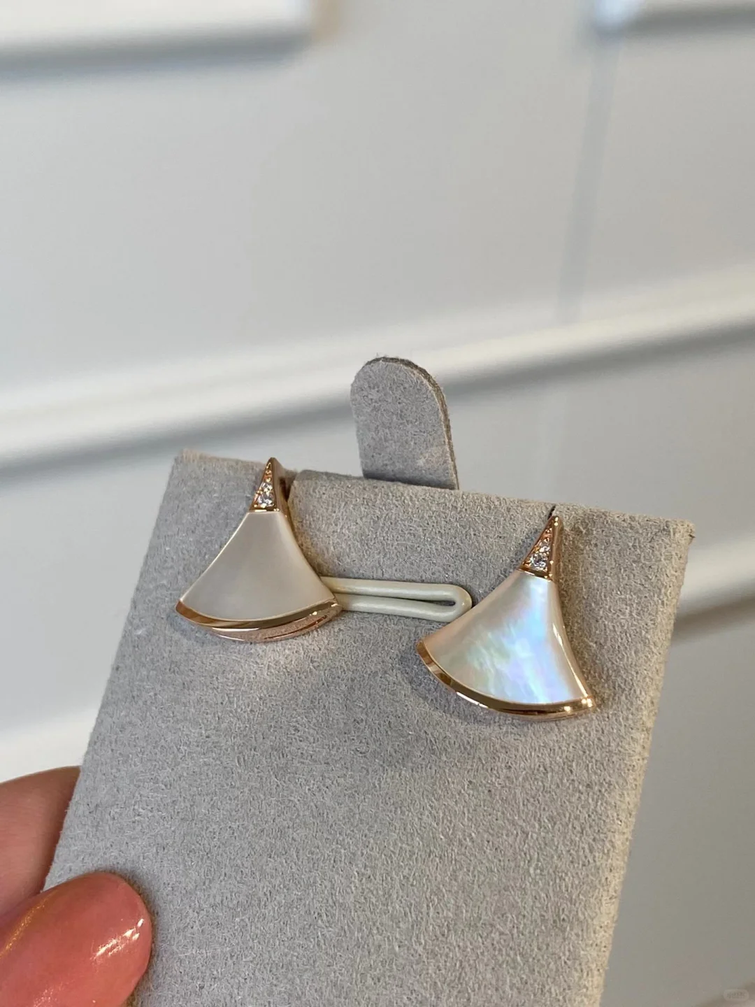 Bvlgari Divas' Dream Earrings - Original Replica Club