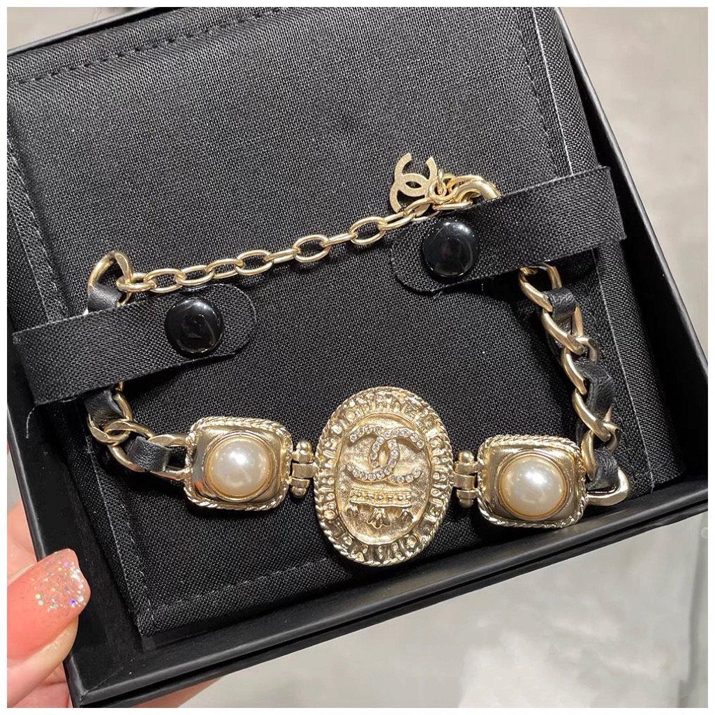Chanel Vintage Light Gold Oval Tag Bracelet - Original Replica Club