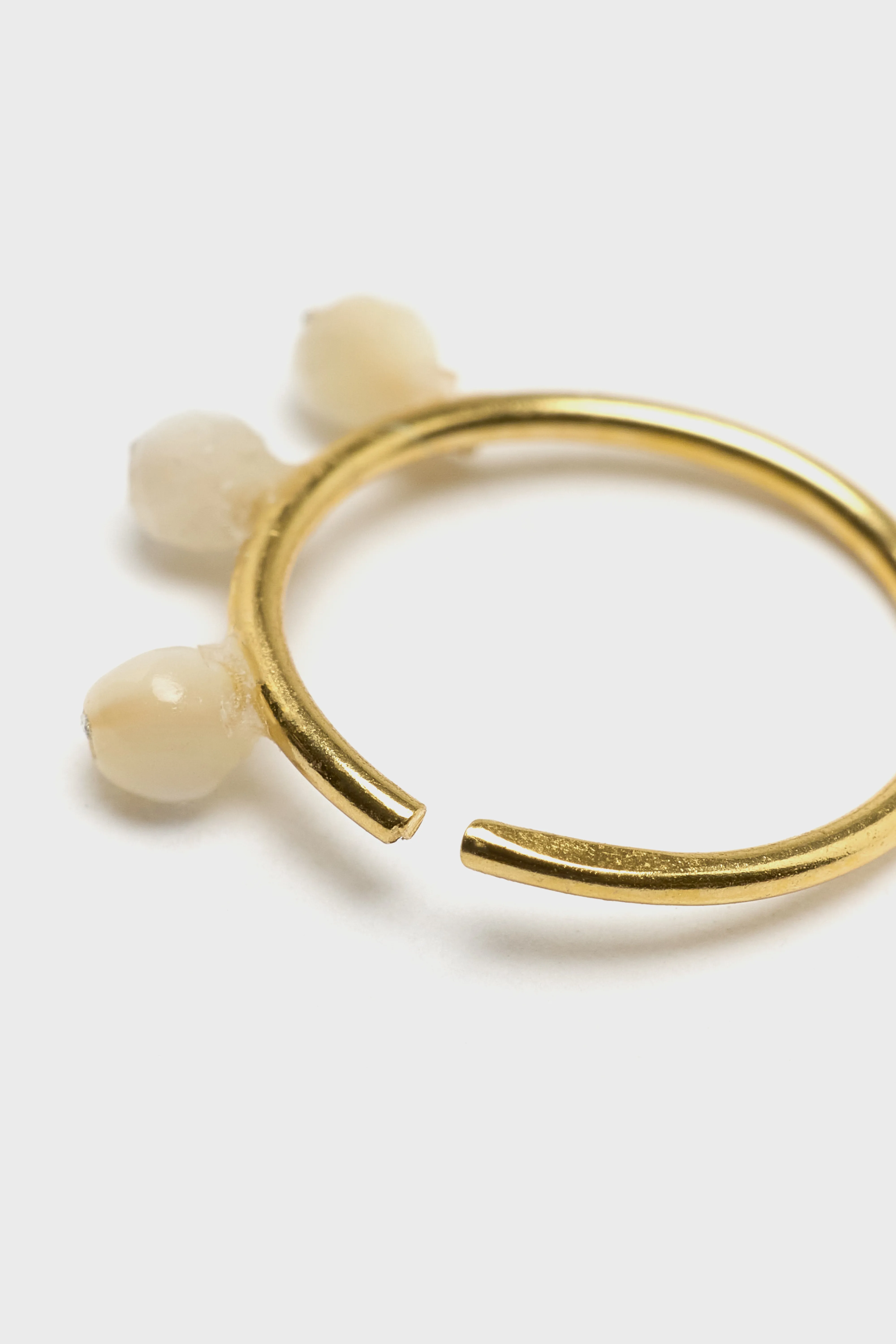 Bellerose Little Pearl Hoop Earrings  (261 / W / GOLD)