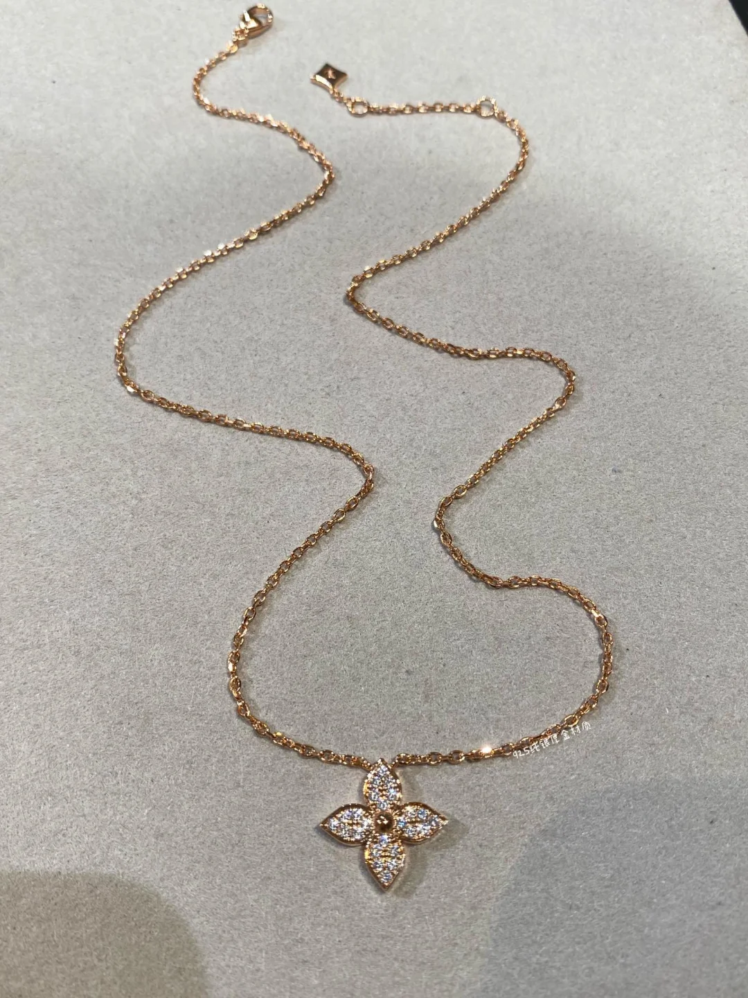 Louis Vuitton Idylle Blossom Pendant Necklace-One Flower - Original Replica Club