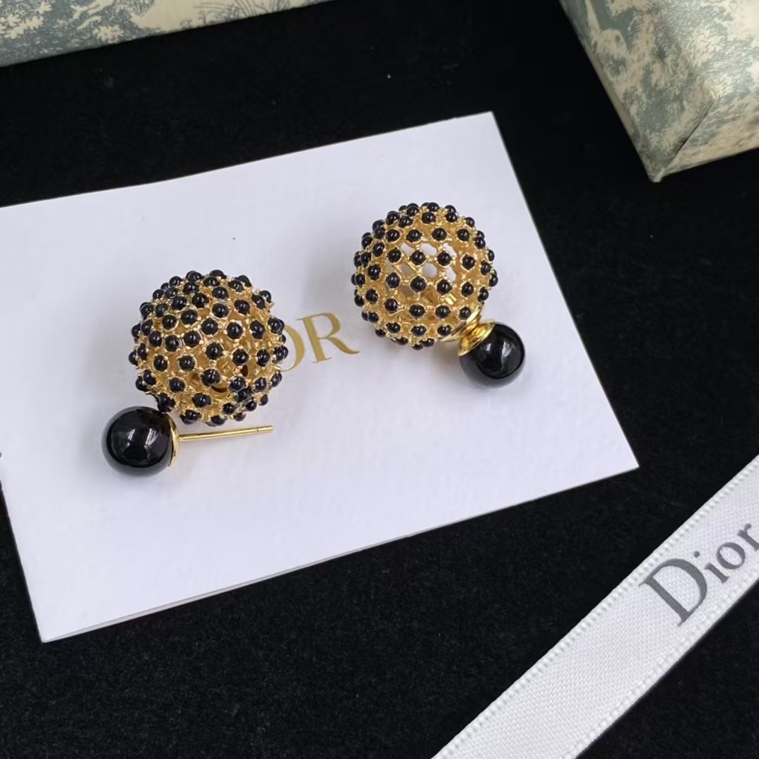 Dior Black Stud Earrings - Original Replica Club