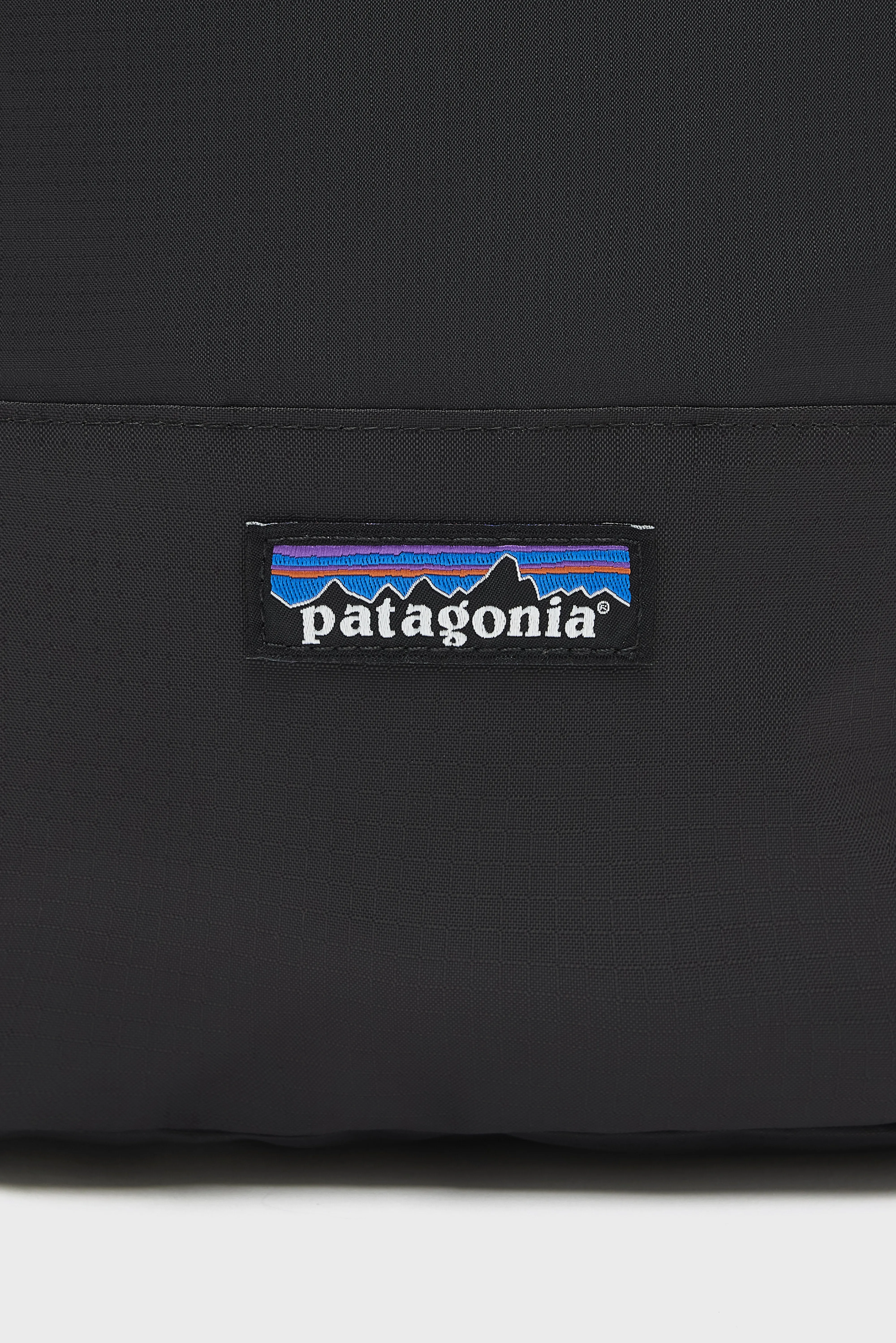 Bellerose Terravia Tote Pack  (252 / W / BLACK)