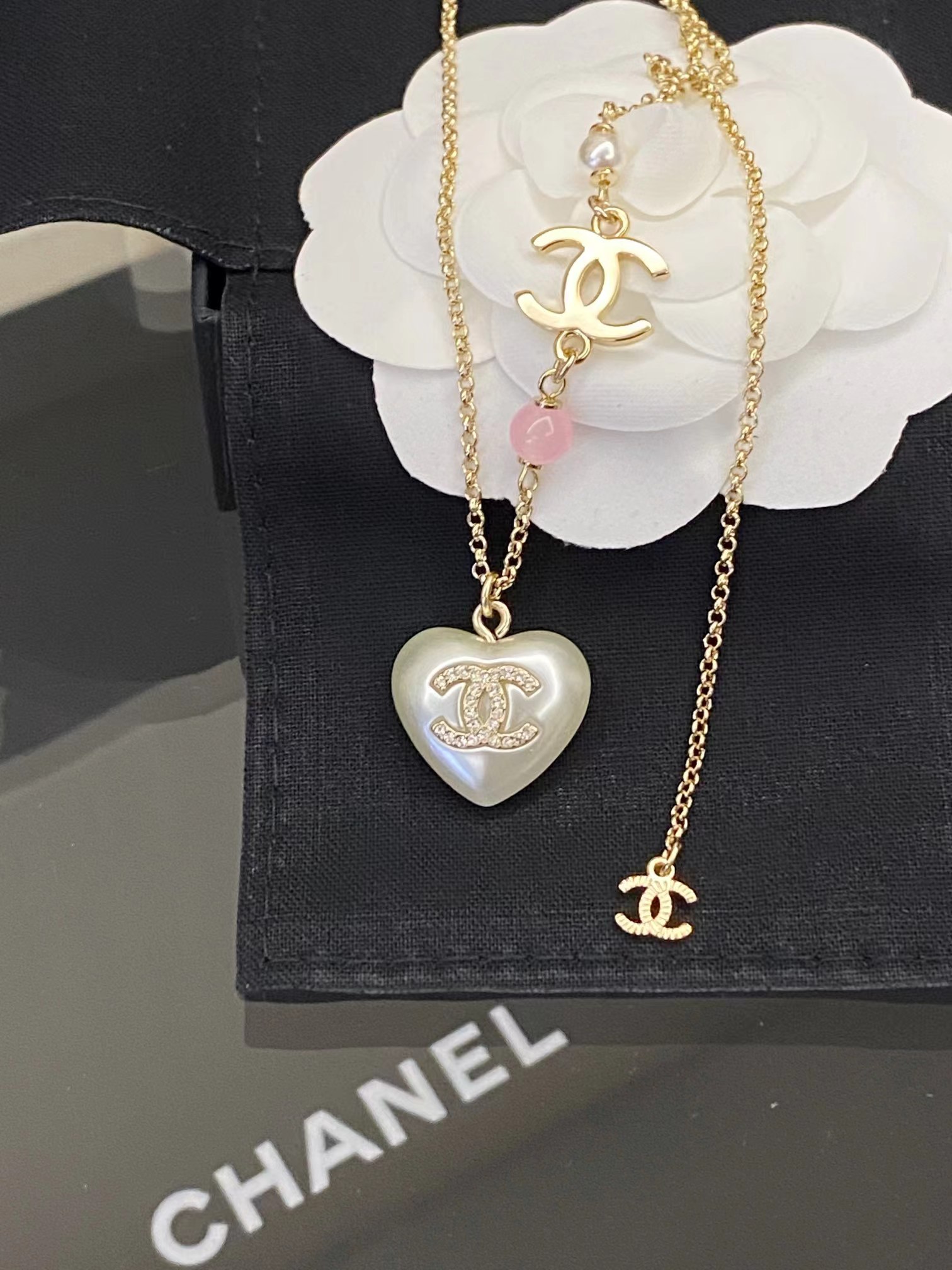 Chanel Pearl Love Heart Pendant Necklace - Original Replica Club