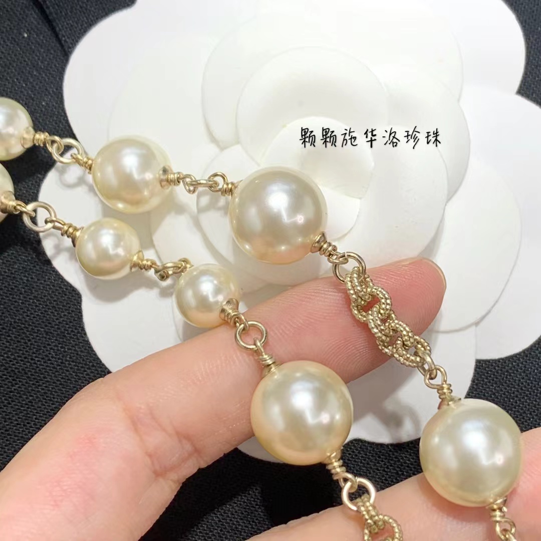 Chanel Double C  Pearl Choker Necklace - Original Replica Club