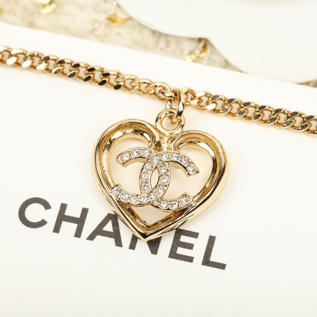 Chanel Hollow Heart Charm O Chain Bracelet - Original Replica Club