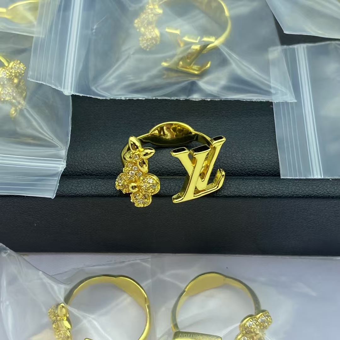 Louis Vuitton Open Ring - Original Replica Club