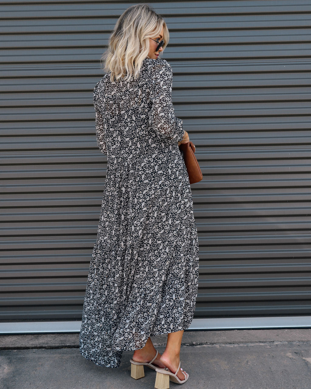 Valery Paisley Tiered Chiffon Maxi Dress - Se7enfashion