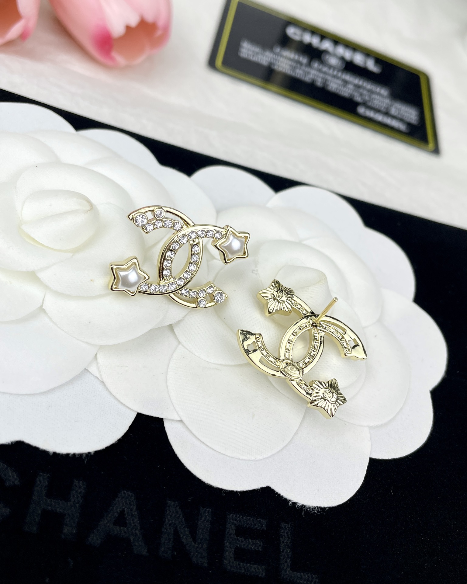 Chanel Hollow Star Rhinestone CC Earrings - Original Replica Club