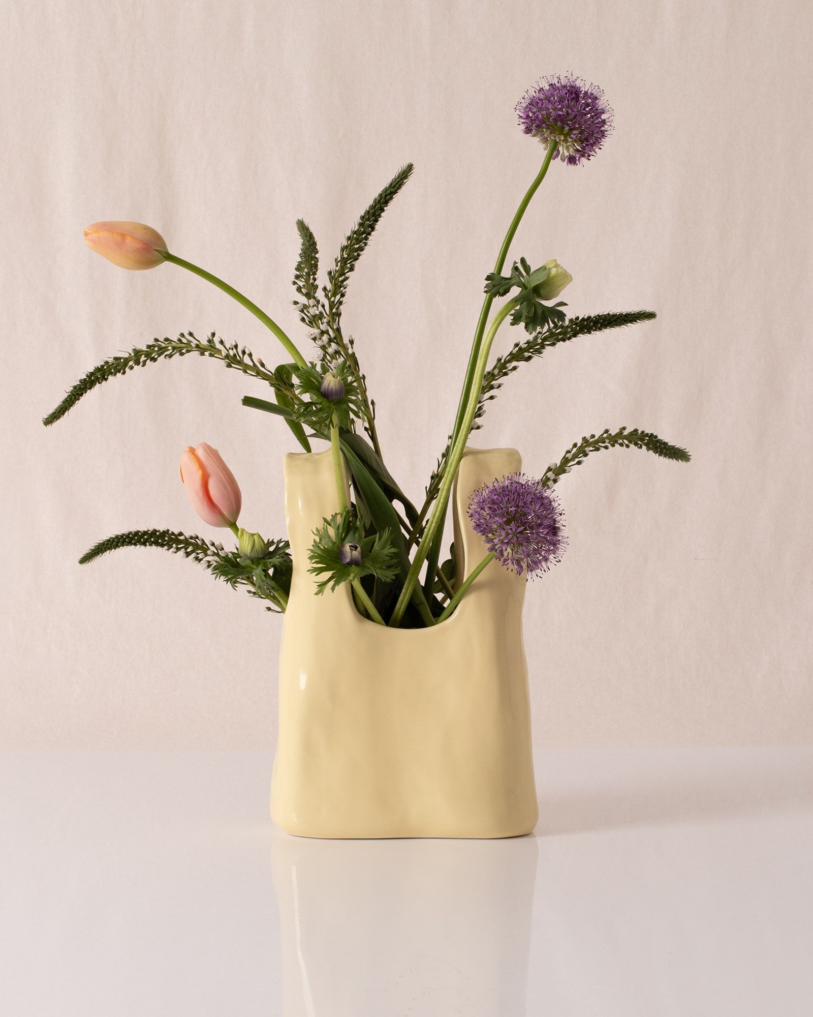 MaM x Another Cotton Lab Vase M gelb