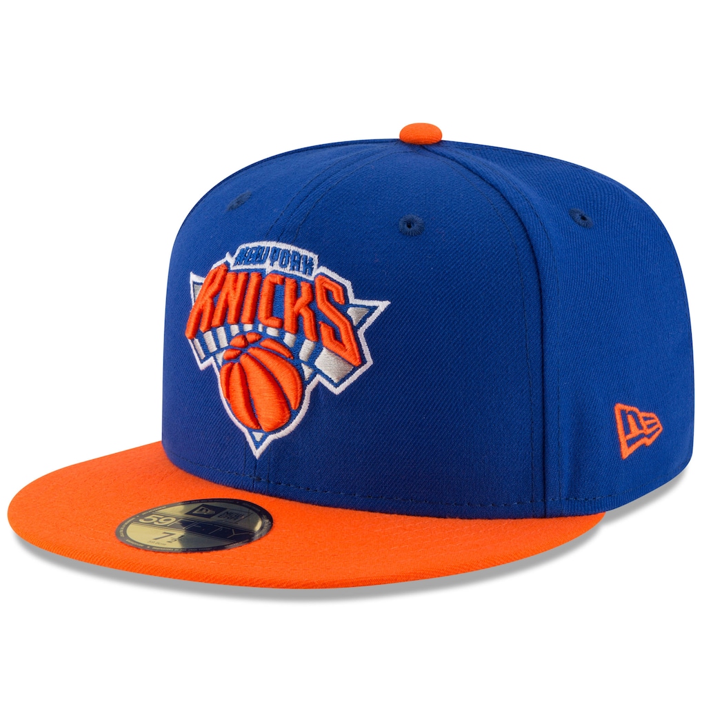 Left angled view of the New York Knicks 59FIFTY Fitted Hat highlighting the embroidered orange New Era flag on the side.