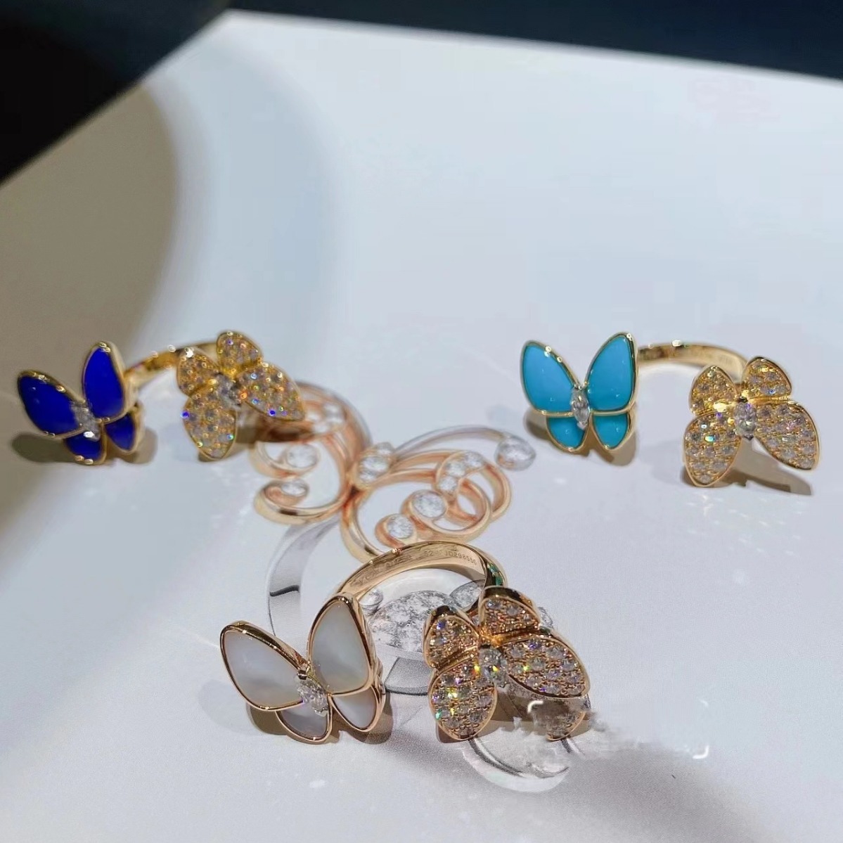 VCA Two Butterfly Between Finger Ring - Original Replica Club
