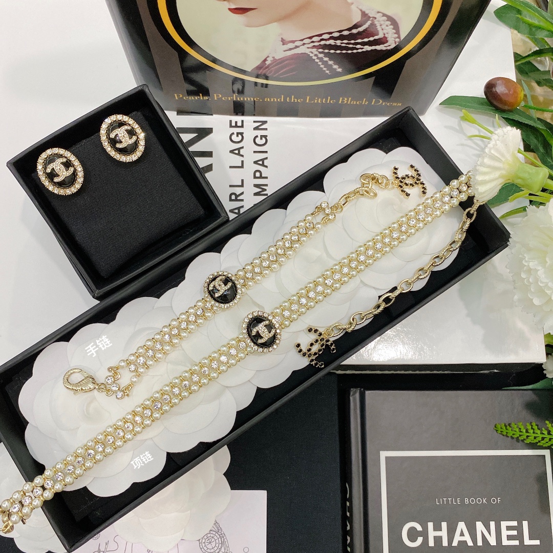 Chanel 3 Rows Pearl Rhinestone Bracelet Earrings Choker Necklace - Original Replica Club