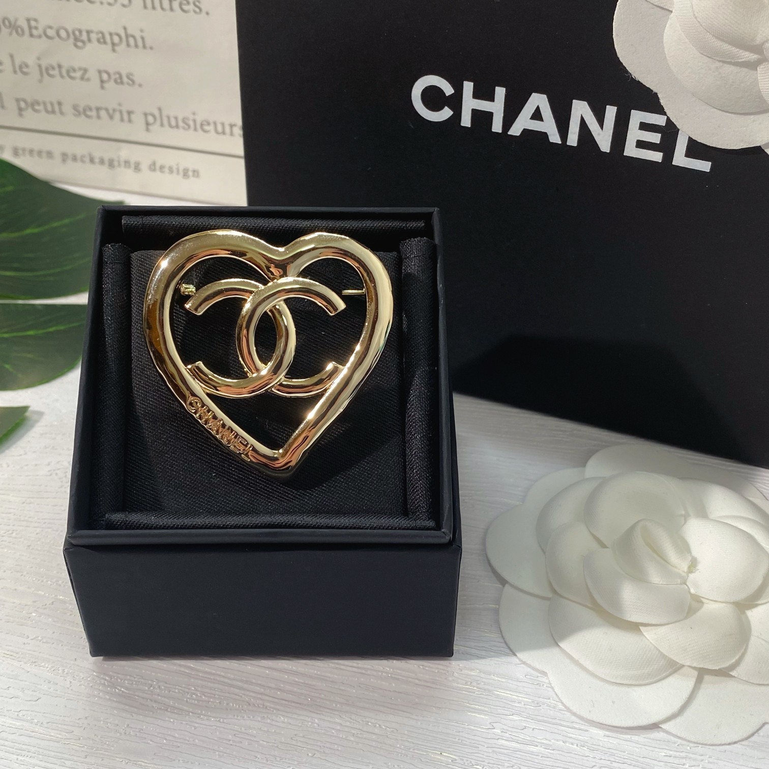 Chanel Hollow Heart CC Brooch - Original Replica Club