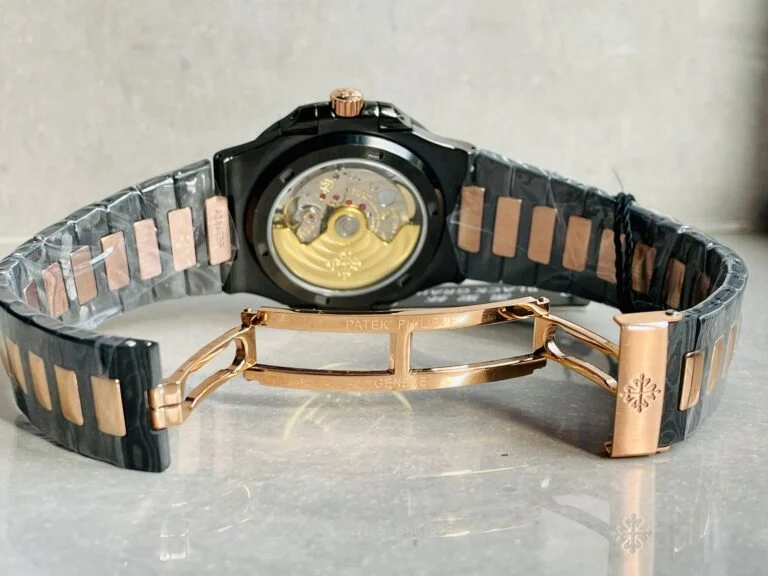 Replica Patek Philippe Nautilus DiW Carbon Black Dial