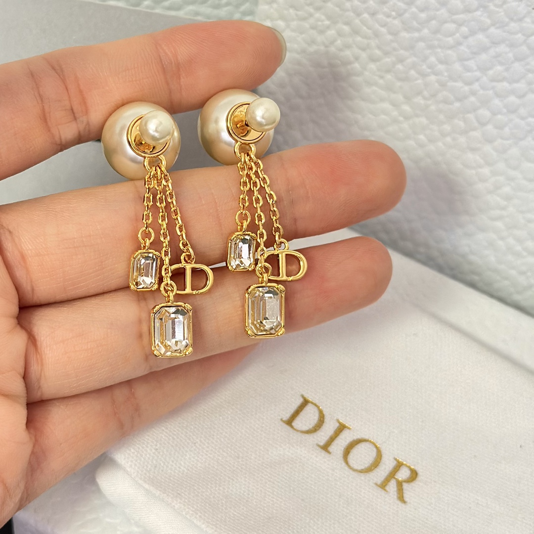 Dior Three Chain Tassel Pearl Earrings - Original Replica Club